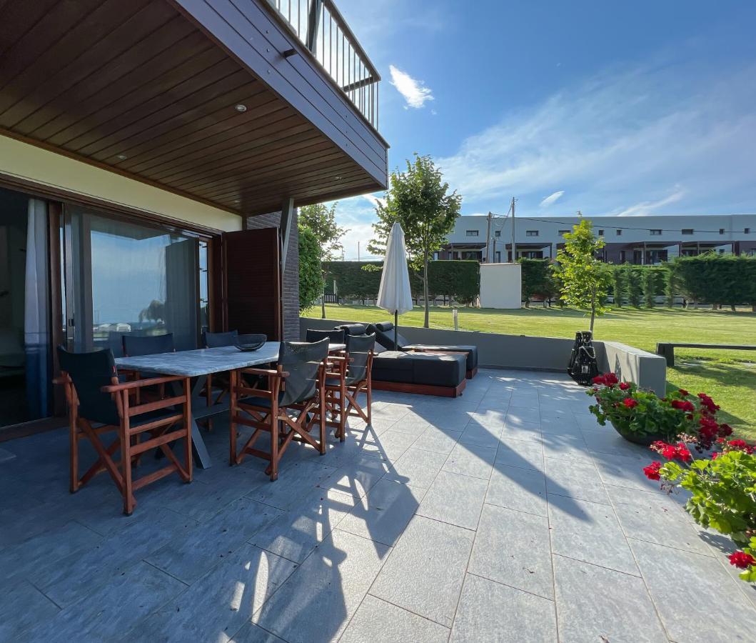 Heaven Luxury Villa Nea Roda Zewnętrze zdjęcie