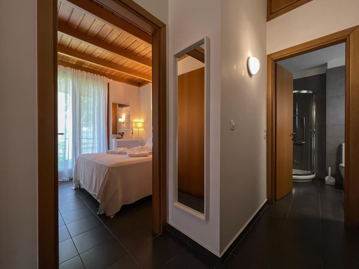 Heaven Luxury Villa Nea Roda Zewnętrze zdjęcie