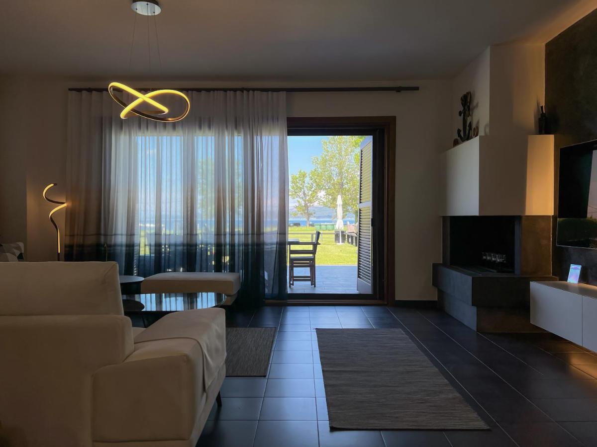 Heaven Luxury Villa Nea Roda Zewnętrze zdjęcie
